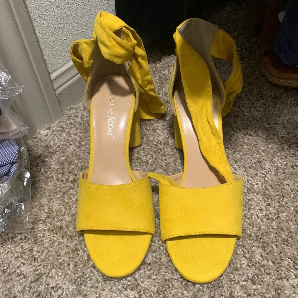 Cute Yellow Lexi and Abbie Wrap Chunk Heel